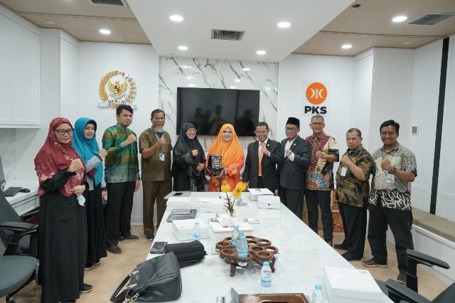 Fraksi PKS DPR RI Terima Aspirasi Serikat Pekerja PT. PHR terkait Masa Pensiun