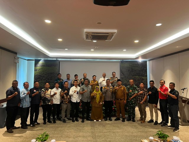 Wakapolres Kepulauan Meranti Hadiri Penandatanganan MoU Desa Bebas Api PT RAPP, Perkuat Sinergi Cegah Karhutla