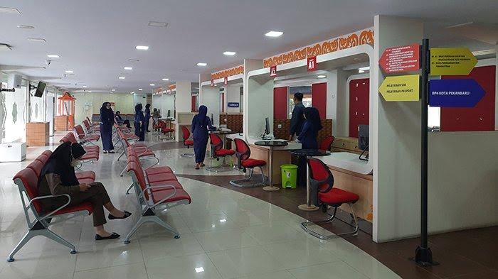 24 Instansi Masih Buka Layanan di DPMPTSP Pekanbaru