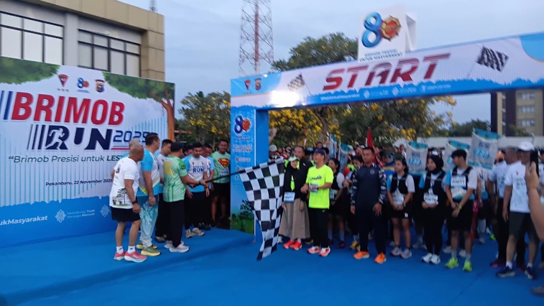 Brimob Run 2025 Meriah, Kapolda Riau Ajak Masyarakat Peduli Alam dan Selamatkan TNTN