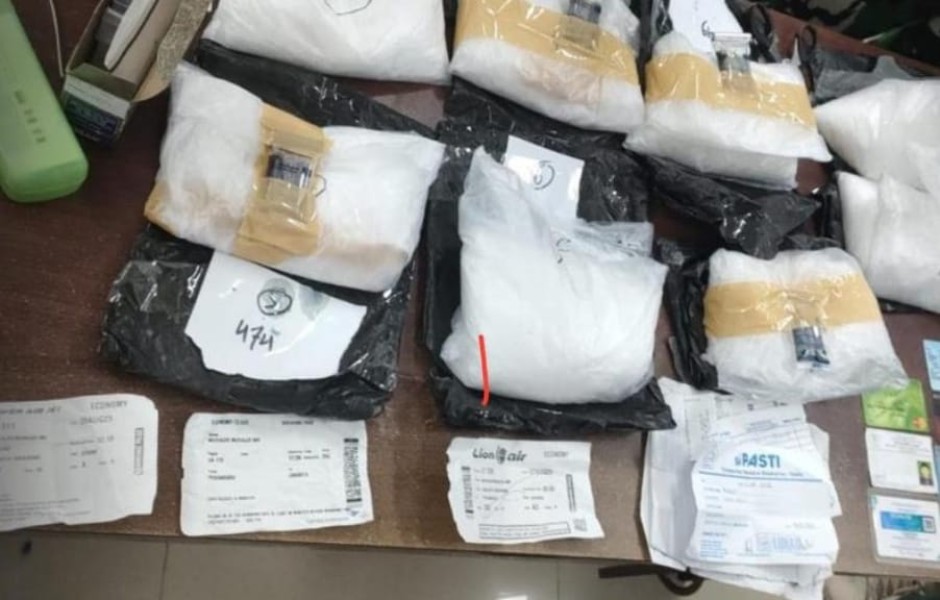 Penyelundupan 4,1 Kg Sabu ke Palu Digagalkan Petugas Bandara Pekanbaru