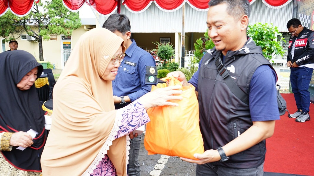 Pertamina Cilacap Hadirkan Bantuan Nyata: 600 Paket Sembako untuk Masyarakat Sekitar