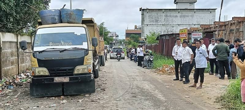 DLHK Pekanbaru Tuntut Vendor Pasang GPS di Kendaraan Sampah