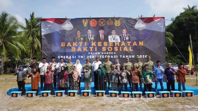 Kaster TNI Tinjau Langsung Bakti Kesehatan Terpadu di Lingga, Kodam XIX Tuanku Tambusai Perkuat Sinergi untuk Masyarakat