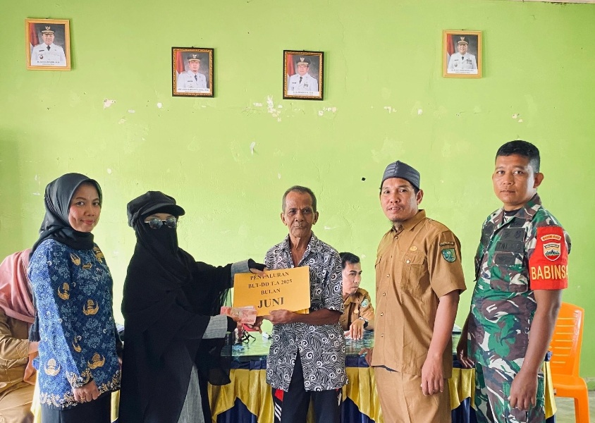 Warga Bongkal Malang Bersyukur Terima BLT, Ringankan Beban Ekonomi Rumah Tangga