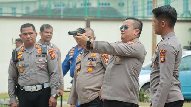 Tingkatkan Kesiapsiagaan, Polres Kepulauan Meranti Gelar Latihan Menembak untuk Tim Raga