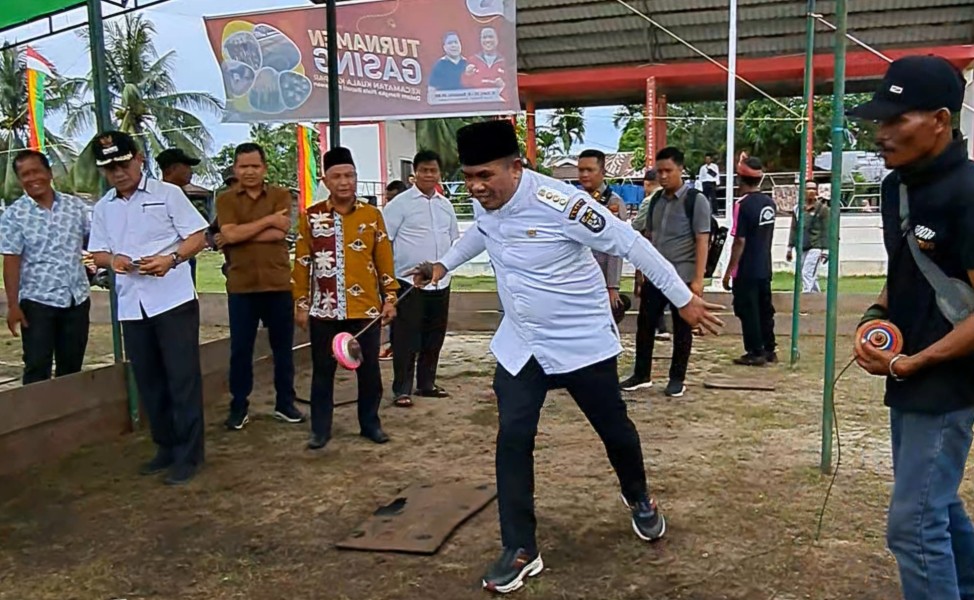 Bupati Zukri: Permainan Tradisional Harus Dilestarikan Jangan Kalah dengan Gadget