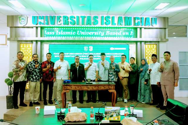 Meranti Bertransformasi: Bupati Asmar Gandeng UIR Bersinergi Dorong Inovasi dan Pengelolaan SDA