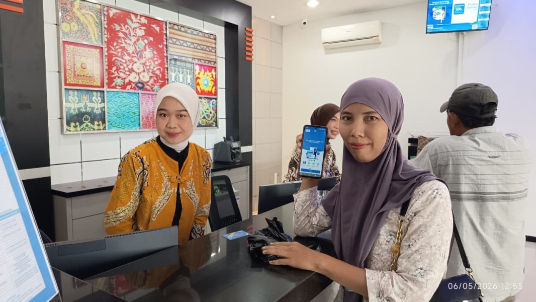 BRI Genteng Edukasi Masyarakat Manfaatkan BRImo untuk Transaksi Aman dan Praktis