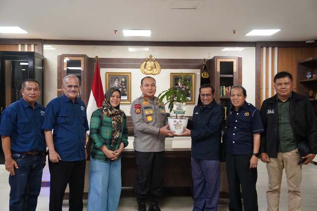 Dapat Anugrah JMSI Award, Kapolda Riau: Saya Terima dengan Senang Hati