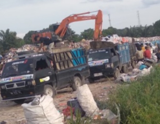 Ratusan Pekerja Minta Walikota Kaji Ulang Terkait Pembayaran Yang Dilakukan LPS
