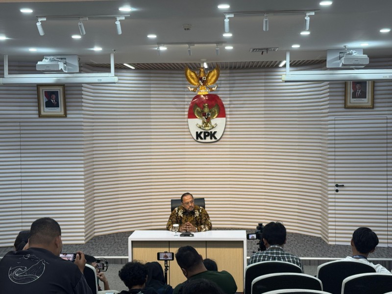 KPK Siap Tangkap Karna Suswandi Setelah Pilkada Situbondo