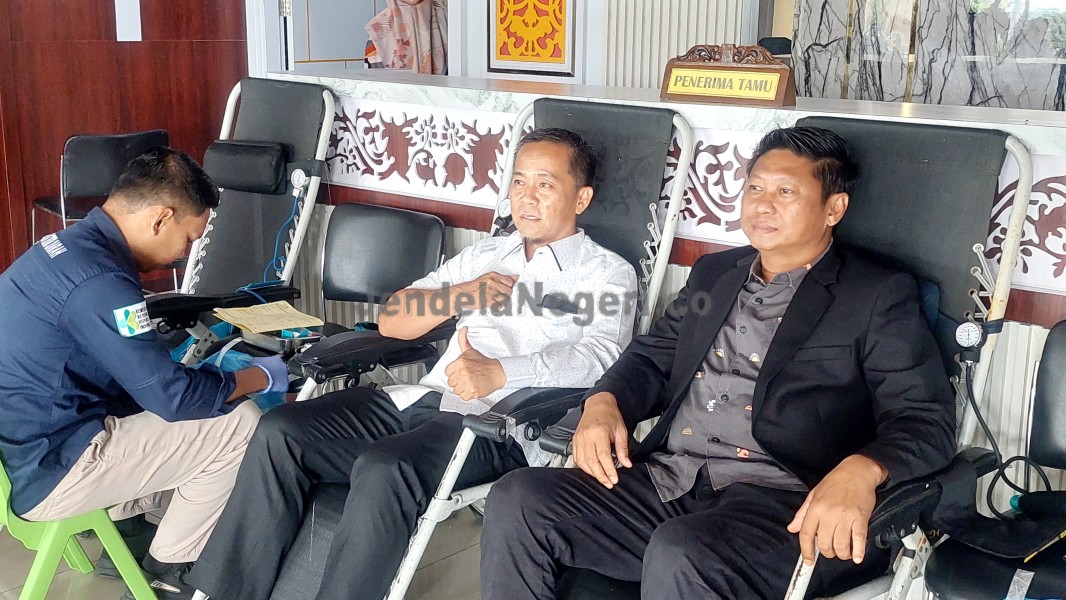 Donor Darah di DPRD Pelalawan, Junaidi Purba: Sedekah Tulus Tanpa Riya
